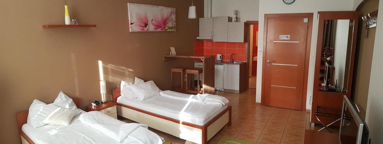 Alex Pension Prešov Exterior foto