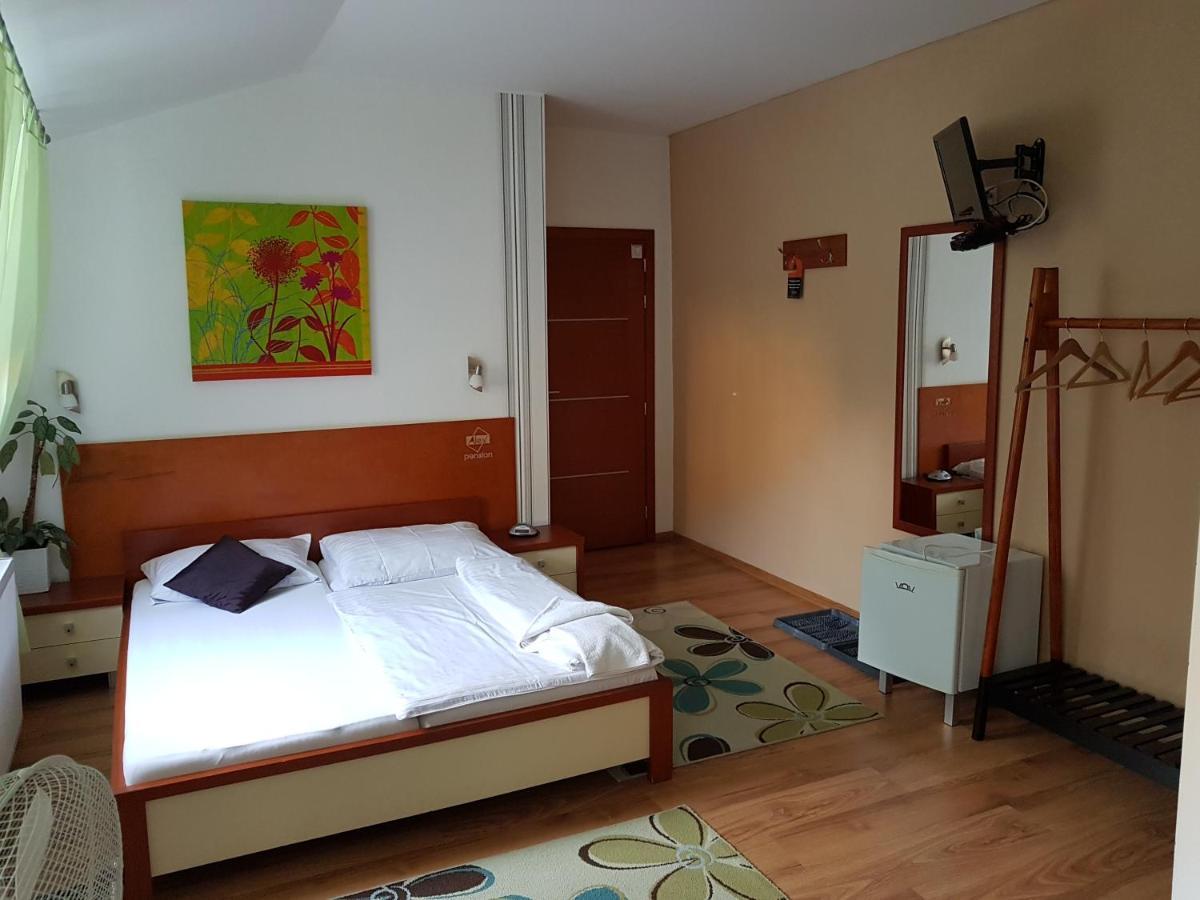 Alex Pension Prešov Exterior foto